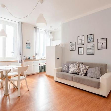 Mazzini 12, Elegant Central Apartment With Free Private Garage 800 M, Air Conditioning, Wi-Fi, Just 100 M From The Public Beach Rapallo Dış mekan fotoğraf