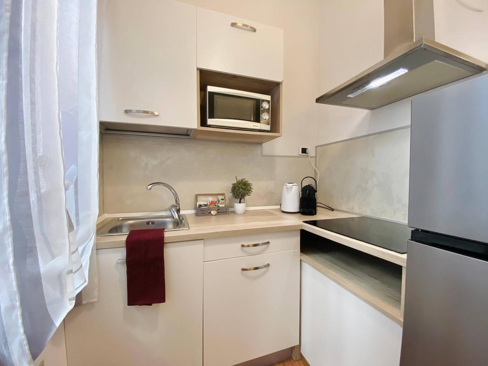 Mazzini 12, Elegant Central Apartment With Free Private Garage 800 M, Air Conditioning, Wi-Fi, Just 100 M From The Public Beach Rapallo Dış mekan fotoğraf